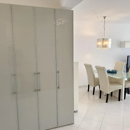 Apartament By Fewotessin *