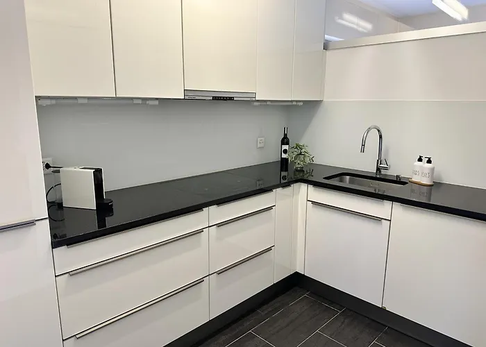 By Fewotessin Apartament *